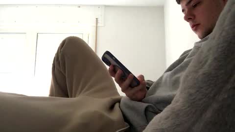 eric123754216 online show from 11/05/25, 09:20