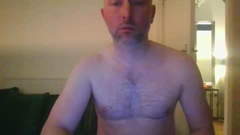 eric334418 online show from 02/24/26, 07:56