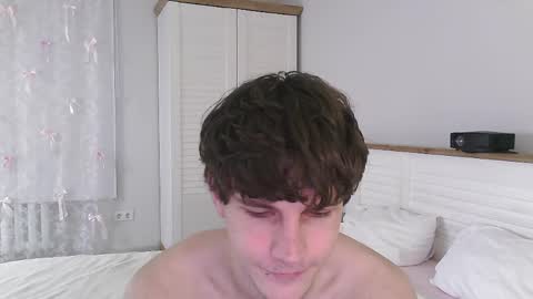 Eric Crush online show from 04/20/26, 03:53