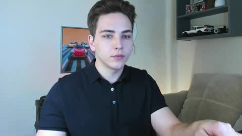 Snapshot of eric_ether chatting on 10/12/25, 05:45 Eric online show from 10/12/25, 05:45