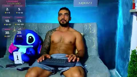 Brayan online show from 10/28/25, 10:12