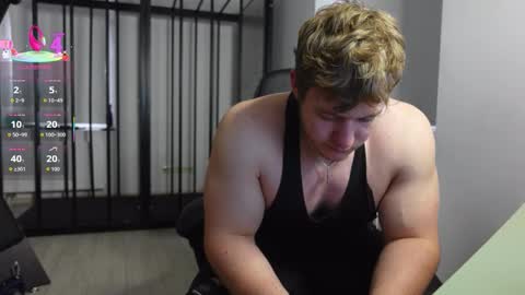   online show from 10/12/25, 05:39