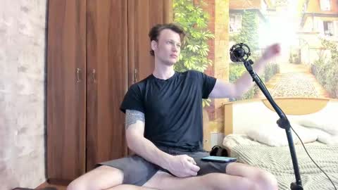 Eric online show from 09/30/25, 06:07