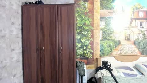 Eric online show from 11/06/25, 01:28