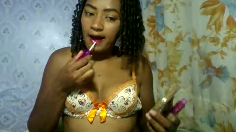 erica0586 online show from 09/13/25, 08:14