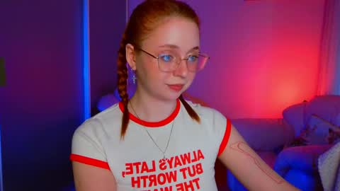 Erica 3 online show from 04/19/26, 01:16