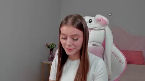 EricaFoxes online show from 07/18/26, 04:11