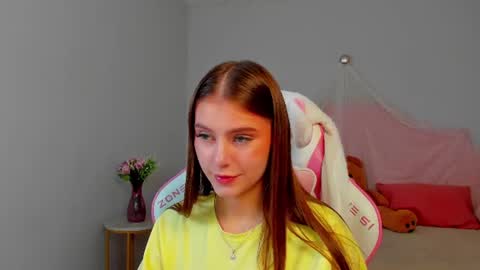 EricaFoxes online show from 07/31/26, 05:40