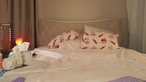 Call me Erica online show from 02/10/26, 02:10