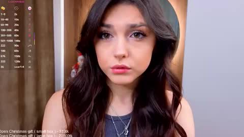 Dina online show from 12/22/25, 02:41