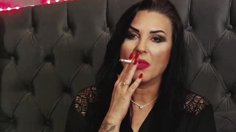 Snapshot of ericarosse chatting on 02/08/25, 07:49 Erica online show from 02/08/25, 07:49