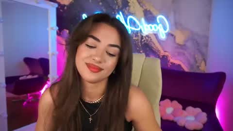 Erica online show from 07/15/26, 06:51