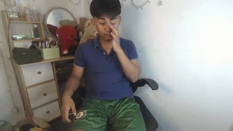 Snapshot of erick_cummer30 chatting on 04/14/26, 10:38 erick_cummer30 online show from 04/14/26, 10:38