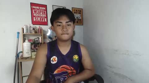 Snapshot of erick_cummer30 chatting on 05/06/26, 07:35 erick_cummer30 online show from 05/06/26, 07:35