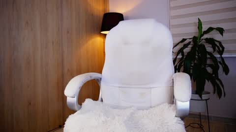 Erick Thompson online show from 12/28/24, 02:01