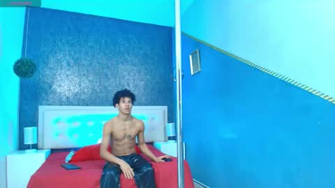   online show from 11/06/25, 04:24