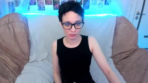 Ericka online show from 12/17/25, 11:49