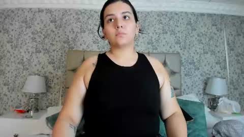 Snapshot of erickcarmack chatting on 08/08/26, 04:03 Erick online show from 08/08/26, 04:03
