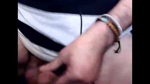 Snapshot of ericlechti chatting on 01/13/25, 11:41 ericlechti online show from 01/13/25, 11:41