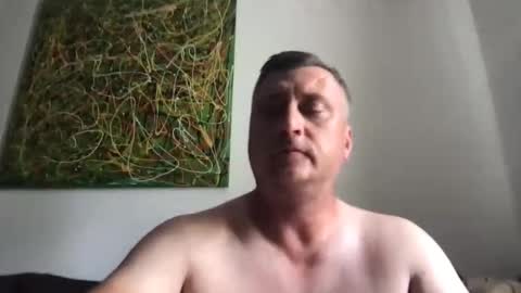 Snapshot of erik_69_69 chatting on 06/06/26, 12:10 erik_69_69 online show from 06/06/26, 12:10
