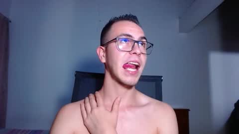 Erik rodriguez online show from 10/08/25, 11:13