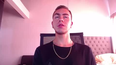 Erik rodriguez online show from 01/15/26, 02:43