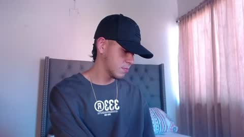 Erik rodriguez online show from 06/11/26, 08:07