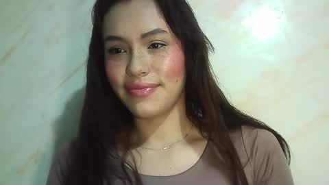 Snapshot of erika_depp chatting on 04/24/26, 06:43 Erika online show from 04/24/26, 06:43
