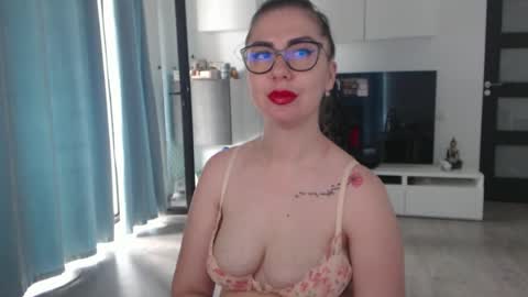 Snapshot of erika_foxxxx chatting on 07/02/26, 07:14 Erika X online show from 07/02/26, 07:14