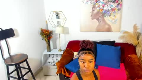 E R I K A  - L  Y R I C S online show from 05/06/26, 02:08