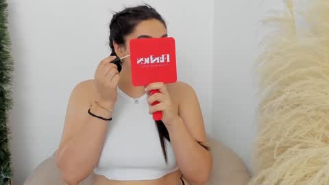 Snapshot of erika_mendez1 chatting on 12/26/24, 08:32 Erika Mendez online show from 12/26/24, 08:32