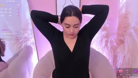 Snapshot of erika_mendez1 chatting on 09/26/25, 07:29 Erika Mendez online show from 09/26/25, 07:29