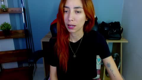 Snapshot of erika_stevens chatting on 12/07/24, 04:42 E R I K A - SAGITARIO..... online show from 12/07/24, 04:42