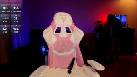 Erika online show from 12/14/24, 06:30