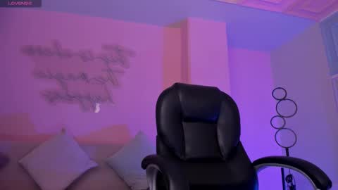 Erika Benz online show from 01/18/26, 12:09