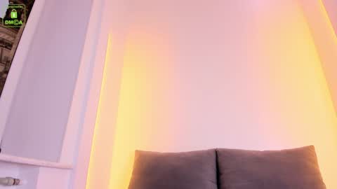 Erika online show from 03/04/25, 04:49