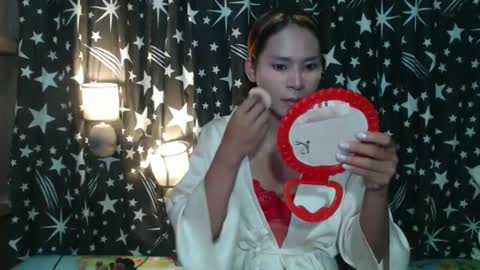 Erika online show from 12/25/24, 11:00