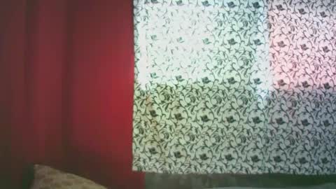 Erika online show from 01/08/25, 05:59