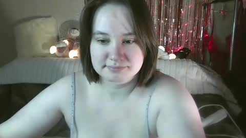 Erika online show from 04/09/26, 06:41