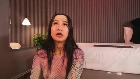 Eri  online show from 03/07/26, 07:44