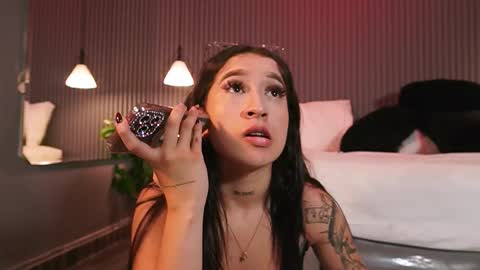 Eri  online show from 03/16/26, 07:18