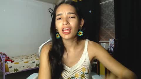 erina_1 online show from 12/02/24, 01:03