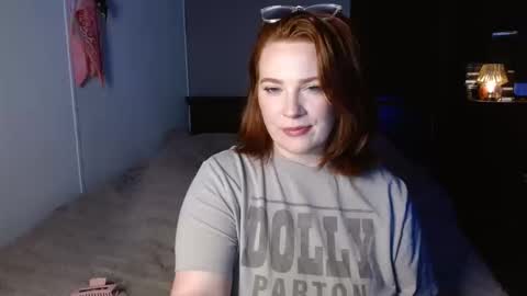 Erinlove online show from 10/14/25, 11:49