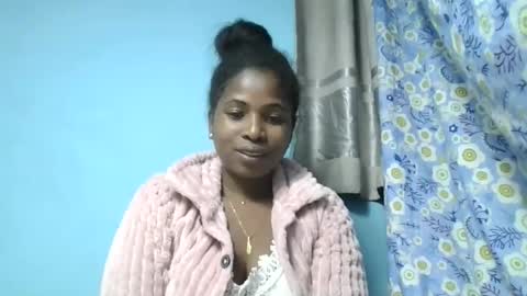 Erisca19 online show from 06/10/26, 03:11