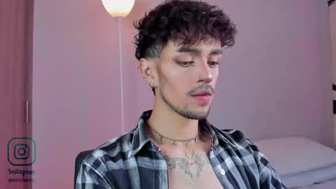   online show from 10/31/25, 02:51