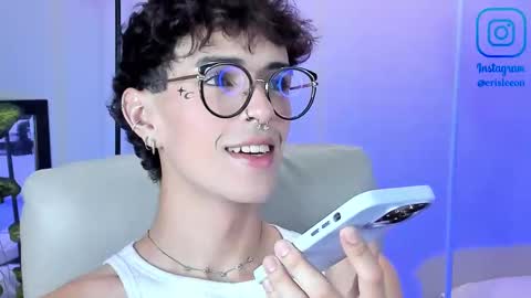   online show from 11/23/25, 11:37