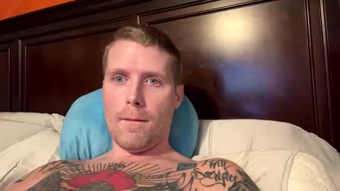 eriwat713 online show from 03/04/25, 01:23