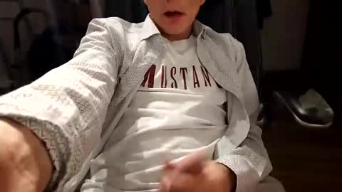 Snapshot of erlektroboy2 chatting on 02/22/25, 12:38 Erlektroboy2s online show from 02/22/25, 12:38