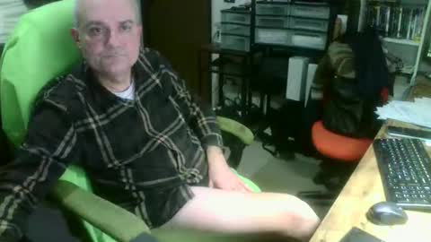 ernello online show from 12/18/25, 09:54