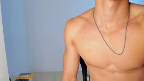 Snapshot of eros_becker_ chatting on 05/06/26, 05:03 eros_becker_ online show from 05/06/26, 05:03